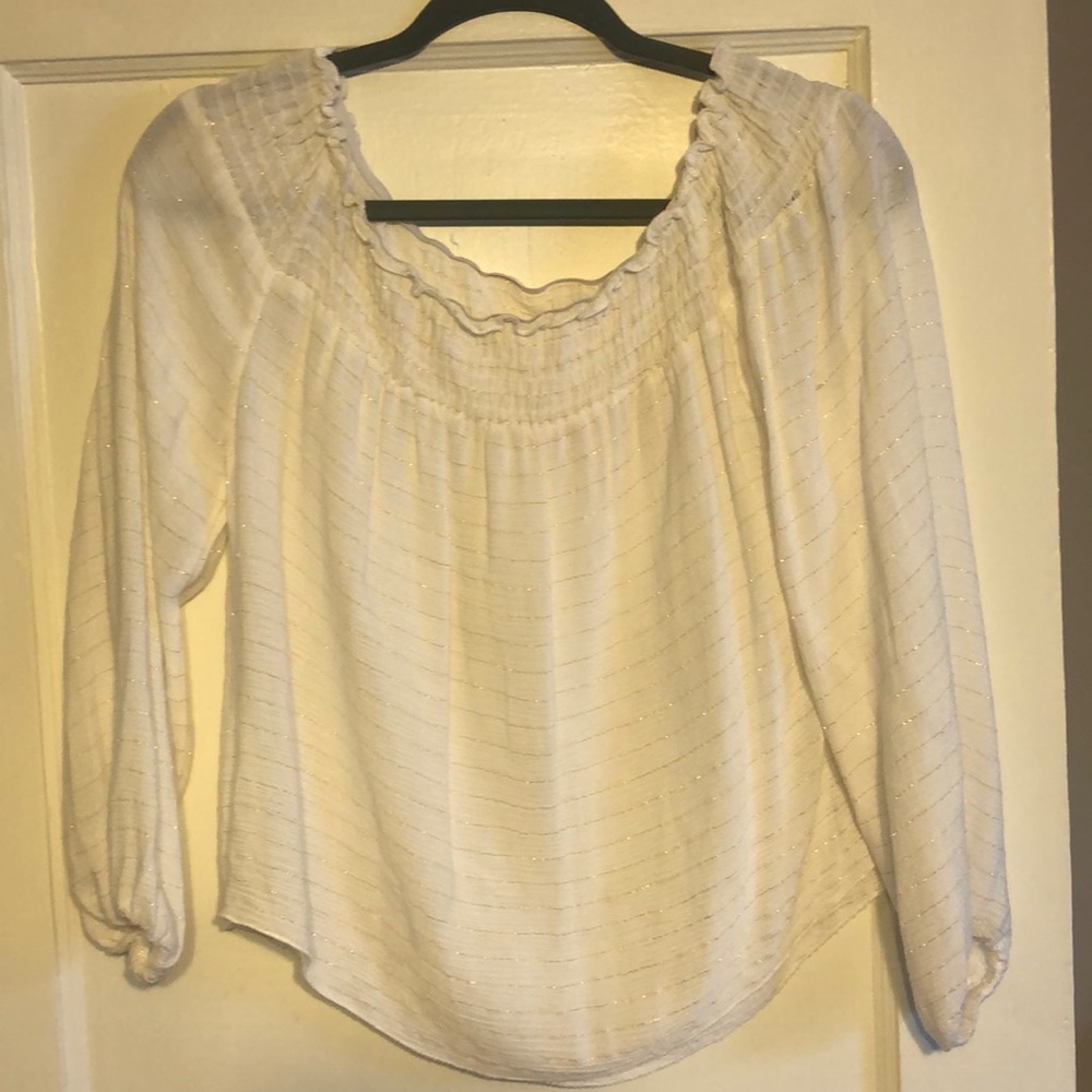 Off the shoulder too